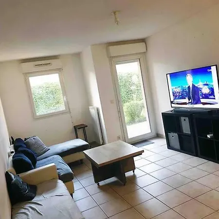 Detente Aux Portes Du Circuit Des 24h *